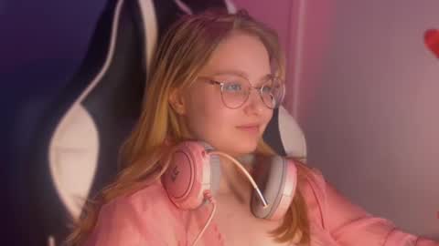 Snapshot of jacywinslat chatting on February 15, 2025, 11:47 pm jacywinslat online show from February 15, 2025, 11:47 pm