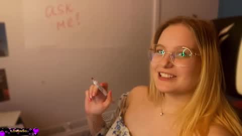 Snapshot of jacywinslat chatting on February 23, 2025, 7:28 pm jacywinslat online show from February 23, 2025, 7:28 pm