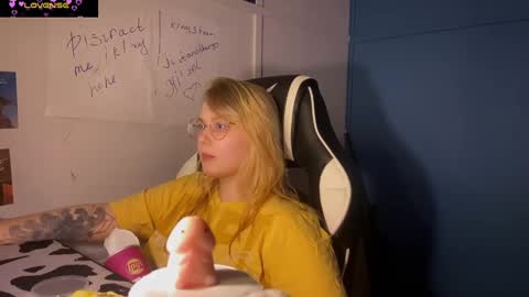 Snapshot of jacywinslat chatting on March 4, 2025, 8:27 pm jacywinslat online show from March 4, 2025, 8:27 pm