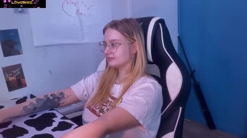 Snapshot of jacywinslat chatting on March 10, 2025, 10:48 am jacywinslat online show from March 10, 2025, 10:48 am