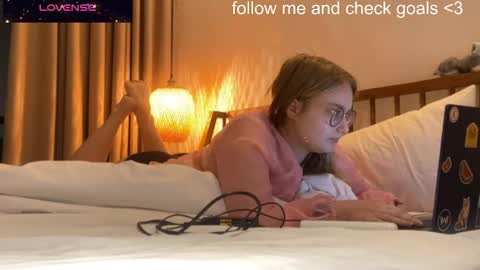 Snapshot of jacywinslat chatting on December 14, 2025, 11:04 am jacywinslat online show from December 14, 2025, 11:04 am