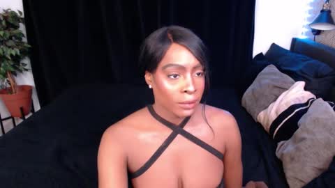 Jade online show from October 10, 2025, 6:40 pm