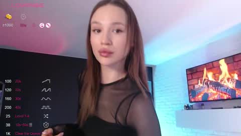 Jade online show from October 11, 2025, 11:20 am