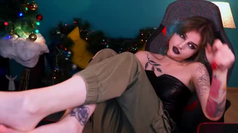 Snapshot of jade_castle chatting on January 15, 2025, 5:19 am jade_castle online show from January 15, 2025, 5:19 am