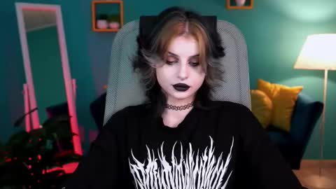 Snapshot of jade_castle chatting on February 19, 2025, 5:05 am jade_castle online show from February 19, 2025, 5:05 am