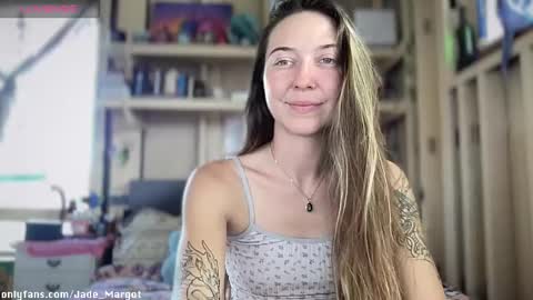 Snapshot of jade_margot chatting on March 4, 2026, 2:39 am Jade Margot online show from March 4, 2026, 2:39 am