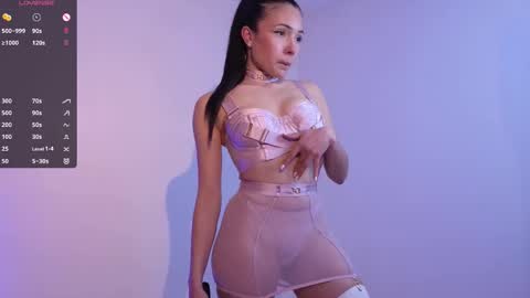 Jade Paris online show from February 14, 2026, 6:26 pm