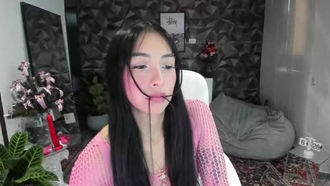 Jade  independent model online show from December 17, 2024, 11:28 am