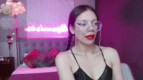 JADE online show from February 18, 2025, 5:10 pm
