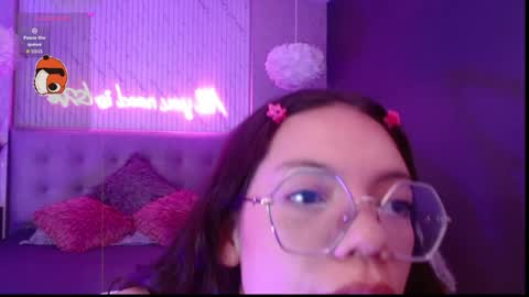 JADE online show from May 30, 2026, 9:01 pm
