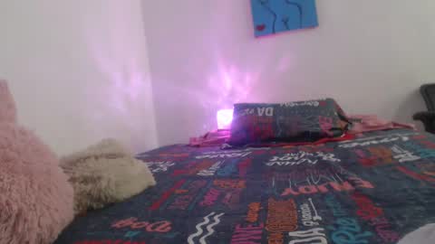 Jade Watson online show from October 19, 2025, 9:37 pm