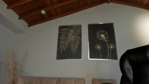 JADE EVANS online show from March 5, 2025, 12:05 am