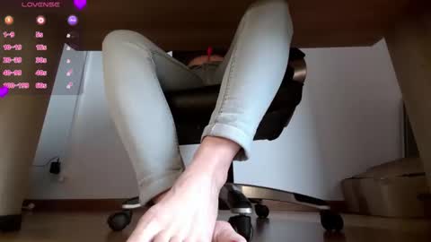 Jadefxxt online show from October 3, 2025, 2:03 pm