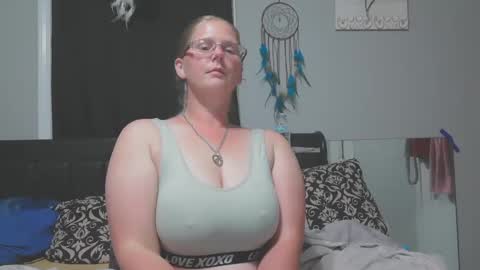 Snapshot of jadeluv chatting on October 3, 2025, 12:51 am JadeLuv online show from October 3, 2025, 12:51 am