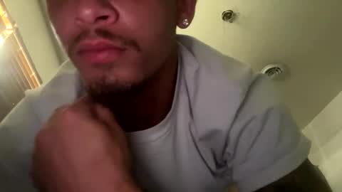 jadend23 online show from April 16, 2026, 1:34 pm