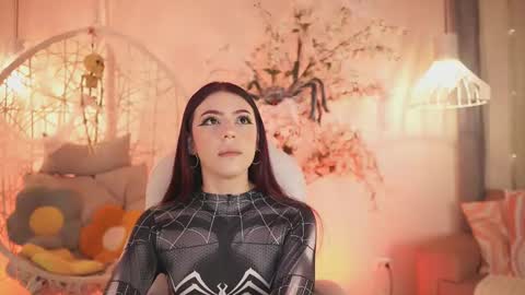 Jade Summer online show from October 1, 2025, 11:49 am