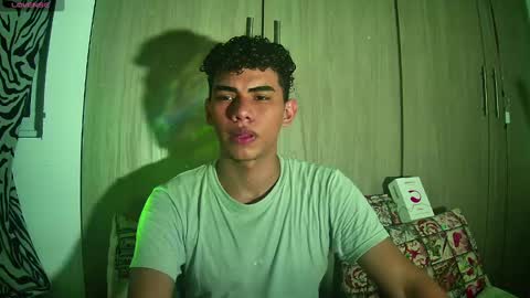 Snapshot of jaedasky_ chatting on December 4, 2024, 6:22 am javi15 online show from December 4, 2024, 6:22 am