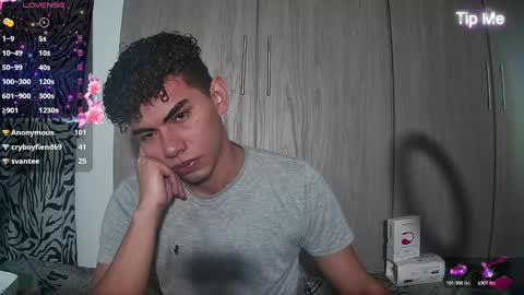 Snapshot of jaedasky_ chatting on December 7, 2024, 11:29 am javi15 online show from December 7, 2024, 11:29 am