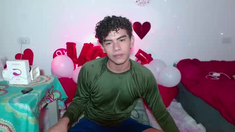 Snapshot of jaedasky_ chatting on February 16, 2025, 12:41 am javi15 online show from February 16, 2025, 12:41 am