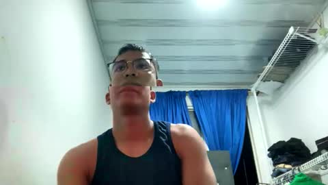 jairsalazar167 online show from January 17, 2026, 2:38 am