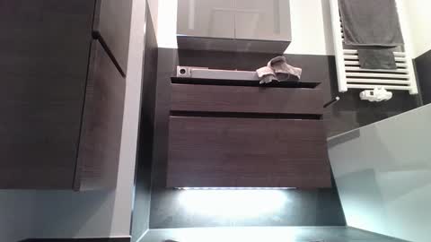 Snapshot of jak_81 chatting on January 8, 2025, 1:00 am jak_81 online show from January 8, 2025, 1:00 am