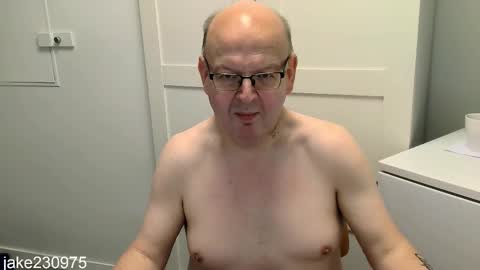 Jake2309 online show from October 15, 2025, 7:58 pm