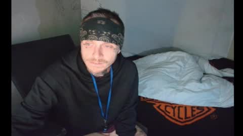 showingitoff online show from February 23, 2026, 4:54 am