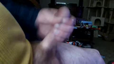 jake592011 online show from January 17, 2025, 6:04 am