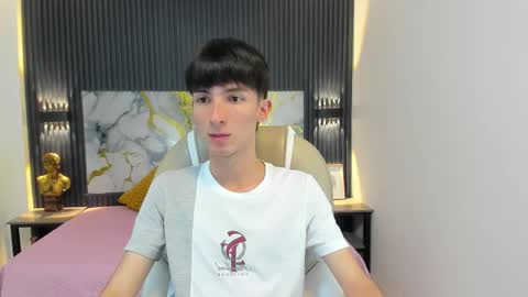 Snapshot of jake_evanss_ chatting on November 3, 2025, 7:48 pm JAKE online show from November 3, 2025, 7:48 pm