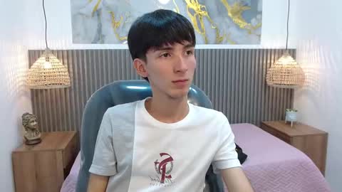 Snapshot of jake_evanss_ chatting on November 14, 2025, 2:05 pm JAKE online show from November 14, 2025, 2:05 pm