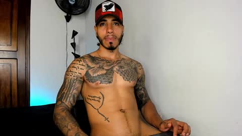 Snapshot of jakee_brown chatting on January 10, 2025, 9:31 pm Santiago online show from January 10, 2025, 9:31 pm