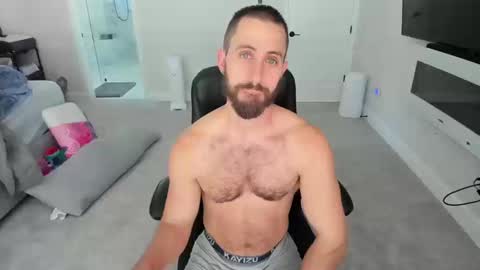 Jake Orion online show from October 18, 2025, 9:04 pm