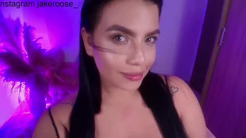 jaquelin online show from November 10, 2025, 9:47 pm