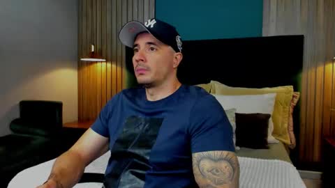 jakestone_1 online show from November 6, 2025, 12:22 am