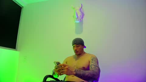 jakestone_1 online show from April 24, 2026, 12:46 am