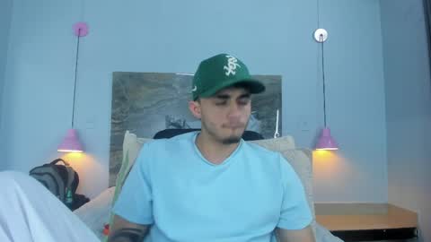 Snapshot of james_06_ chatting on May 18, 2026, 11:27 am james_06_ online show from May 18, 2026, 11:27 am