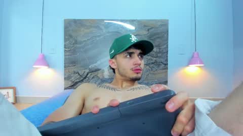 Snapshot of james_06_ chatting on May 21, 2026, 11:39 am james_06_ online show from May 21, 2026, 11:39 am