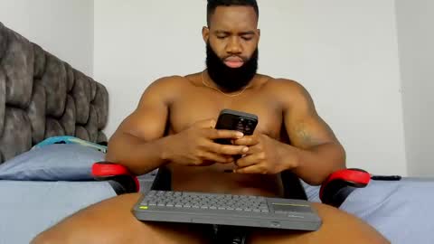 Snapshot of james_bbcmuscle chatting on March 13, 2026, 9:38 am James BBC online show from March 13, 2026, 9:38 am