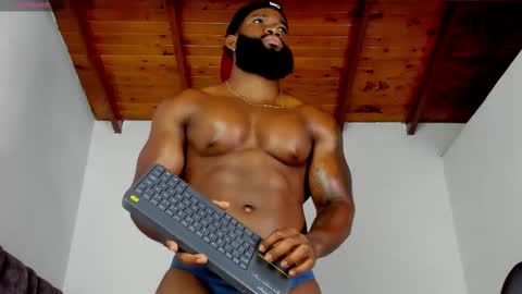 Snapshot of james_bbcmuscle chatting on March 18, 2026, 11:13 am James BBC online show from March 18, 2026, 11:13 am