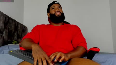 Snapshot of james_bbcmuscle chatting on March 26, 2026, 4:45 pm James BBC online show from March 26, 2026, 4:45 pm