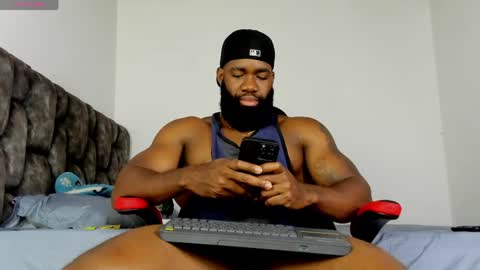 Snapshot of james_bbcmuscle chatting on April 20, 2026, 1:30 am James BBC online show from April 20, 2026, 1:30 am