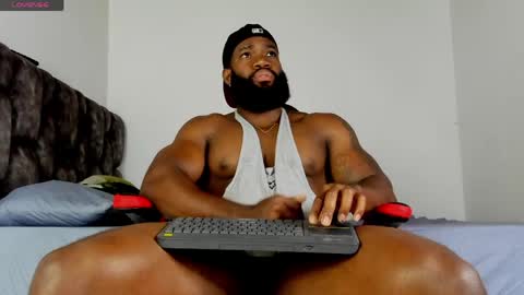 Snapshot of james_bbcmuscle chatting on April 30, 2026, 8:57 pm James BBC online show from April 30, 2026, 8:57 pm