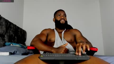 Snapshot of james_bbcmuscle chatting on May 31, 2026, 11:06 pm James BBC online show from May 31, 2026, 11:06 pm
