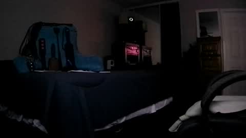 Snapshot of jamesbondage_0069 chatting on January 1, 2025, 1:47 am James Bondage online show from January 1, 2025, 1:47 am