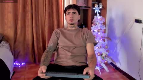 Snapshot of jamesdekker chatting on December 20, 2025, 12:56 pm jamesdekker online show from December 20, 2025, 12:56 pm