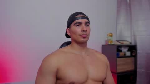 Snapshot of jamesgraay chatting on February 10, 2026, 4:16 am James Gray online show from February 10, 2026, 4:16 am