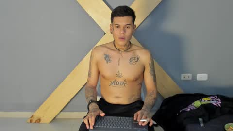 Jamesinked  online show from December 10, 2024, 10:26 pm