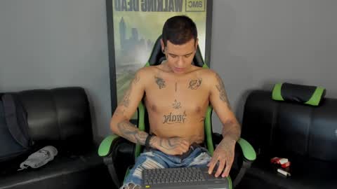 Jamesinked  online show from January 14, 2025, 7:53 pm