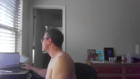 jamesjewels online show from March 6, 2025, 5:33 pm