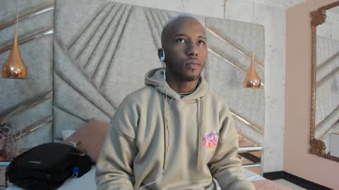 James  online show from February 8, 2025, 11:01 am